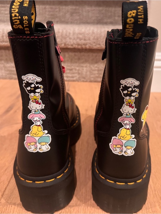 Dr. Martens Shoes - Dr martens HELLO KITTY & FRIENDS JADON LEATHER PLATFORM BOOTS US Ladies 9